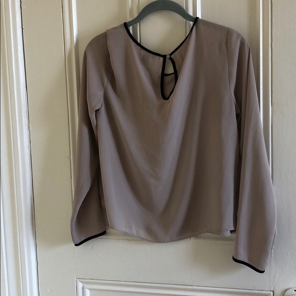 Forever 21 blouse - Picture 3 of 4